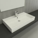 Bel keramični umivalnik SAT Infinitio 80,5x46,5 cm s prelivom in oglato zasnovo