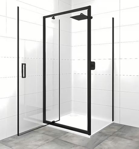 Pivotové sprchové dveře SAT Tex 90 cm v černém provedení s čirým bezpečnostním sklem.