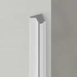 Sprchové dveře SAT Tgd New 90 cm do niky v bílé matné s čirým sklem a pantovým otevíráním.
