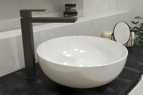 Vysoká umyvadlová baterie SAT Vision v černé matné s moderním hranatým designem