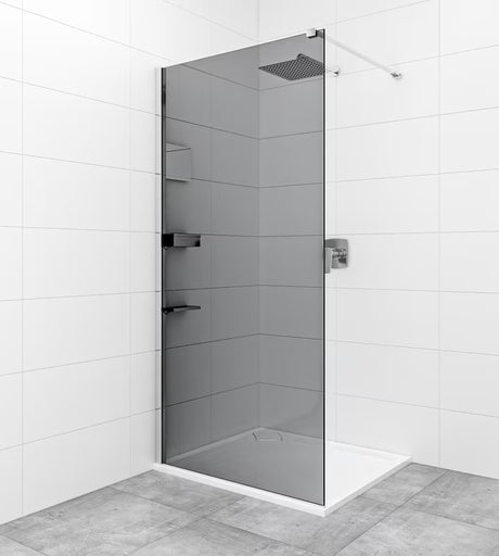SAT Walk-in sprchová zástěna Walk-In 100 cm v lesklém chromu s neprůhledným sklem s kouřovým efektem.
