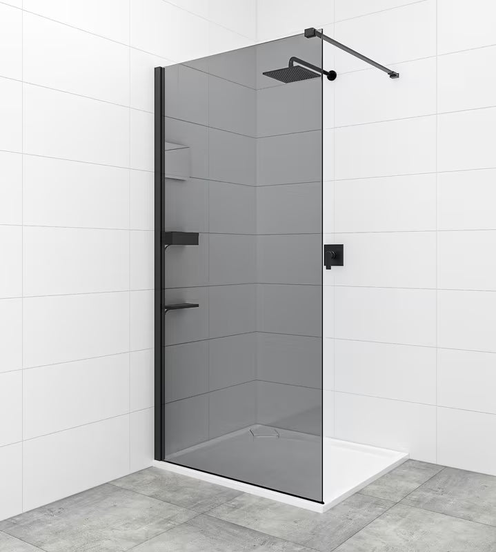 SAT Walk-in sprchová zástěna Walk-In 110 cm s černými profily a neprůhledným kouřovým sklem