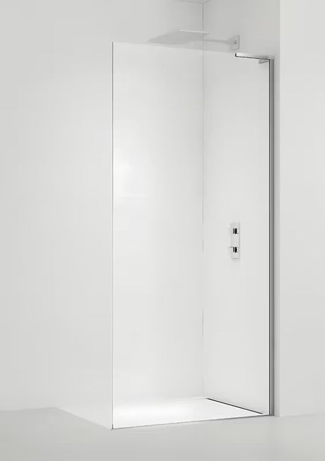 Walk-in sprchová zástěna SAT Walk-in 110 cm v chromu s čirým bezpečnostním sklem a úpravou Easy Clean.