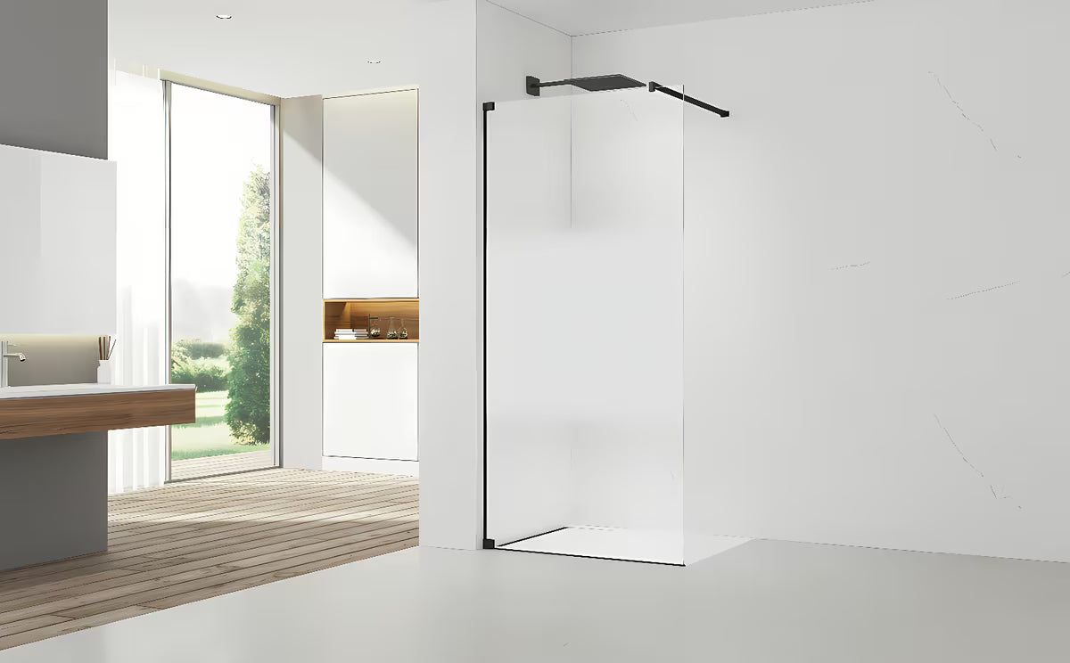 Černá walk-in sprchová zástěna SAT Walk-in z čirého 8mm skla s intimním pruhem a úpravou EasyClean.