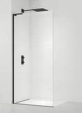 SAT Walk-in sprchová zástěna Walk-In 70 cm v černé matné barvě s čirým sklem a bezrámovým provedením.