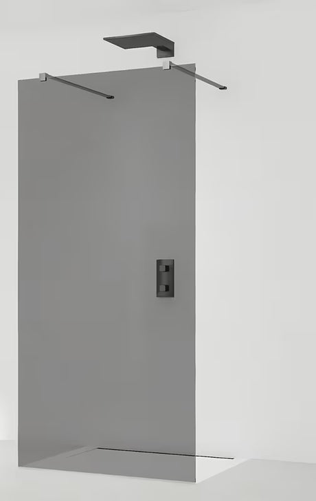 SAT Walk-in sprchová zástěna Walk-In 80 cm v černém provedení s bezrámovým designem a sklem 8 mm.