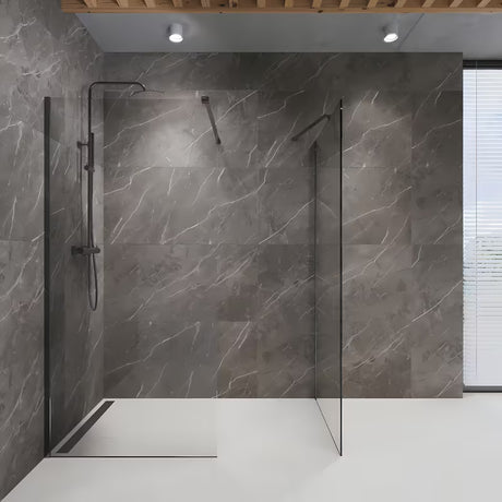 SAT Walk-in sprchová zástěna Walk-In 80 cm v černém provedení s čirým sklem a PVD Gun metal zavětrováním.