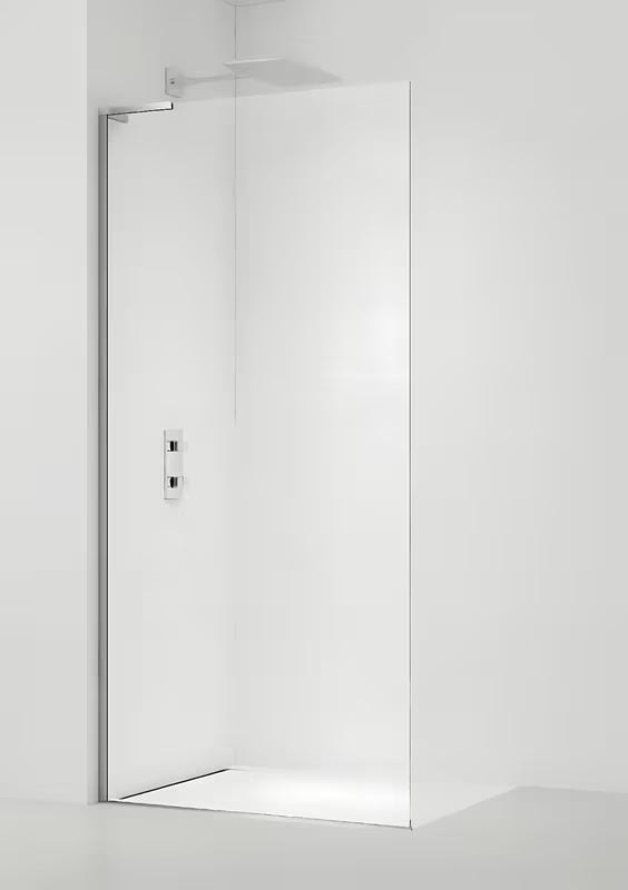 Walk-in sprchová zástěna SAT Walk-in 90 cm v chromu s čirým sklem a bezrámovým provedením.