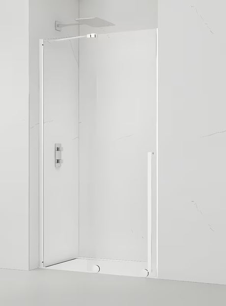 Posuvné sprchové dveře SAT Xmotion 110 cm v bílé barvě s čirým sklem a bezrámovým provedením.