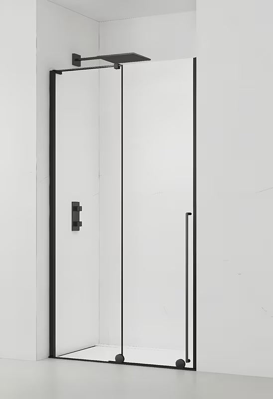 Tuš vrata za nišo SAT Walk-In Xmotion 120 cm v črni barvi s prozornim steklom in drsnim odpiranjem.
