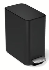 Černý úzký pedálový odpadkový koš Simplehuman CW2101 o objemu 5 litrů vhodný do koupelny a na WC.