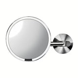 Nástěnné kosmetické zrcátko Simplehuman Wall s Tru-lux LED osvětlením v provedení lesklá ocel.