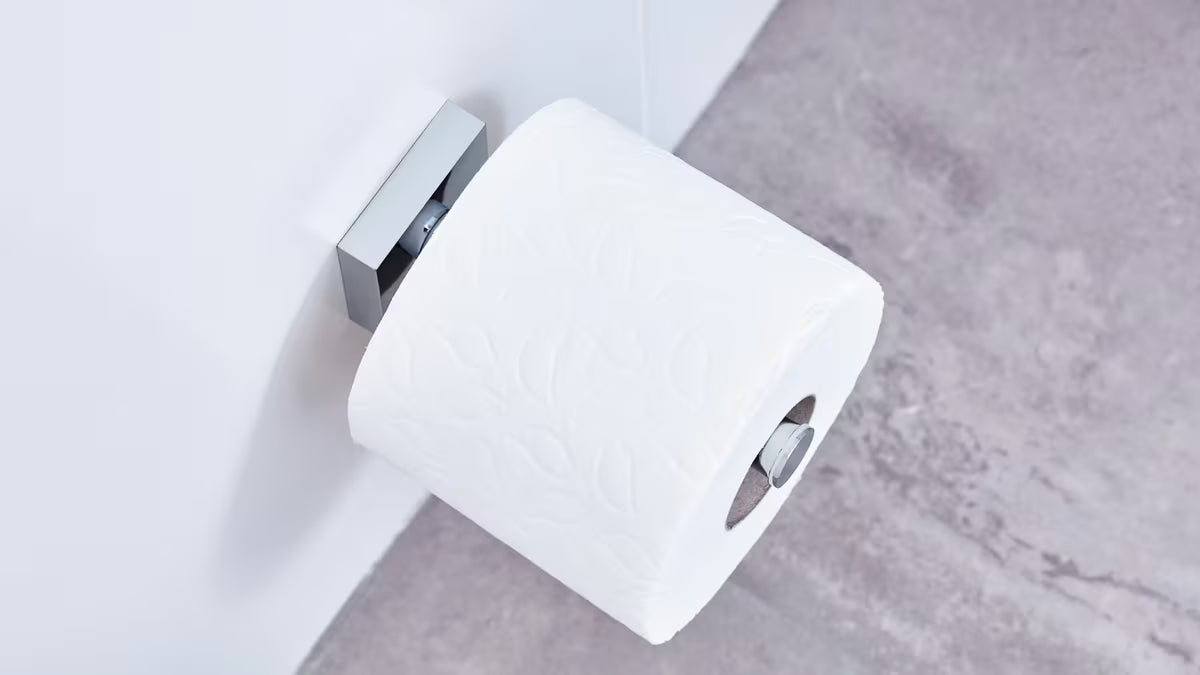Chromový hranatý držák toaletního papíru Tesa Ekkro se samolepicí montáží bez vrtání
