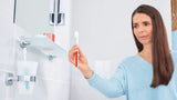 Chromový držák skleničky a kartáčků Tesa Elegaant s pohárkem z matného skla na stěnu