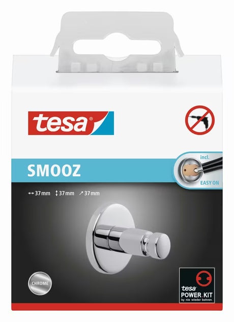 Chromovaný samolepicí háček Tesa Smooz bez vrtání do koupelny na ručník nebo župan.