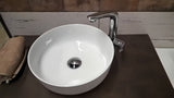 Bílé umyvadlo na desku SIKO Triomini Slim z tenké keramiky 38,5x38,5 cm bez přepadu